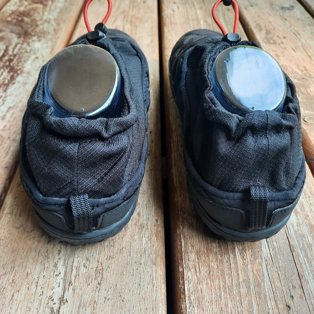 Chaco Ramble Puff Cinch Slippers Black Quilted Nylon JCH107479 Size 10.5 - Picture 12 of 16